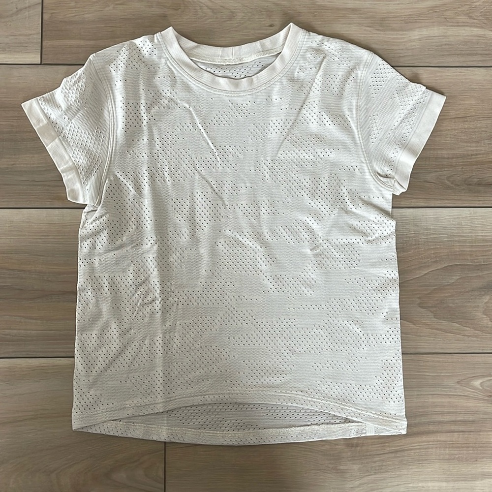 Lululemon || Workout Tee | Size 2